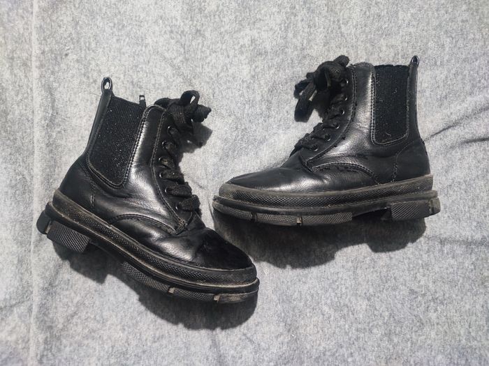 Bottines noires Kiabi pointure 27