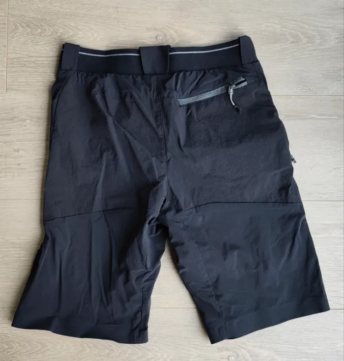Short randonnée Decathlon 2XS/36 - photo numéro 2