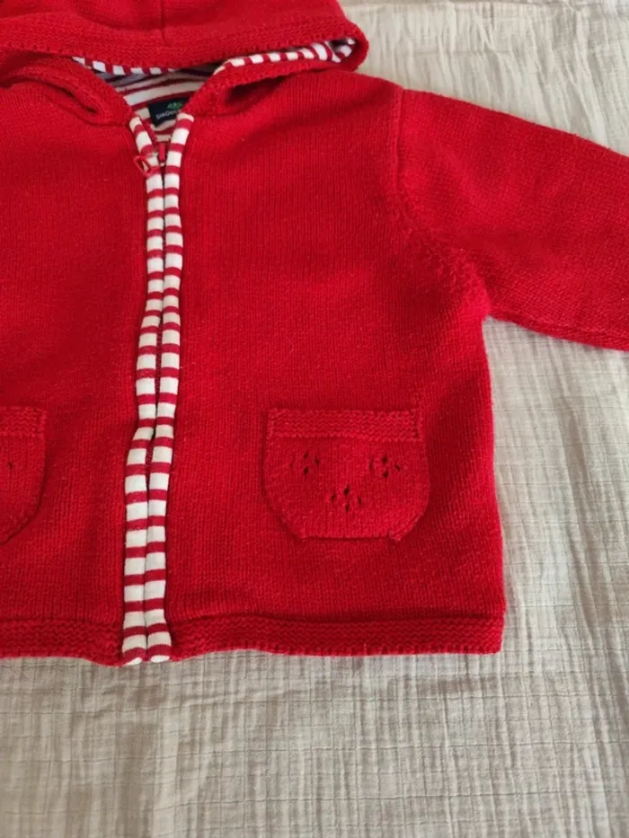 Gilet à capuche 18 mois - photo numéro 2