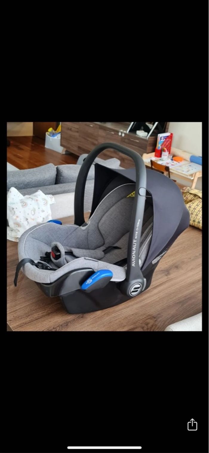 Poussettes Cannes - photo numéro 2