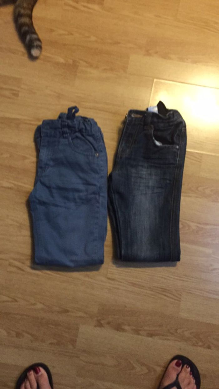 Lot 2 jeans 9 ans