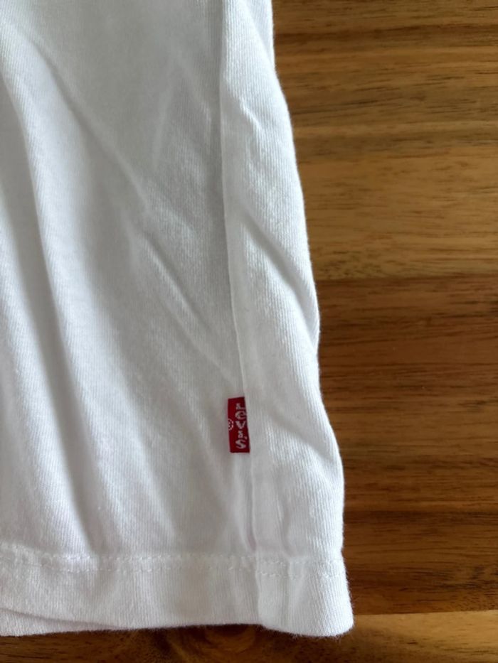 T-shirt blanc Lévis - photo numéro 3