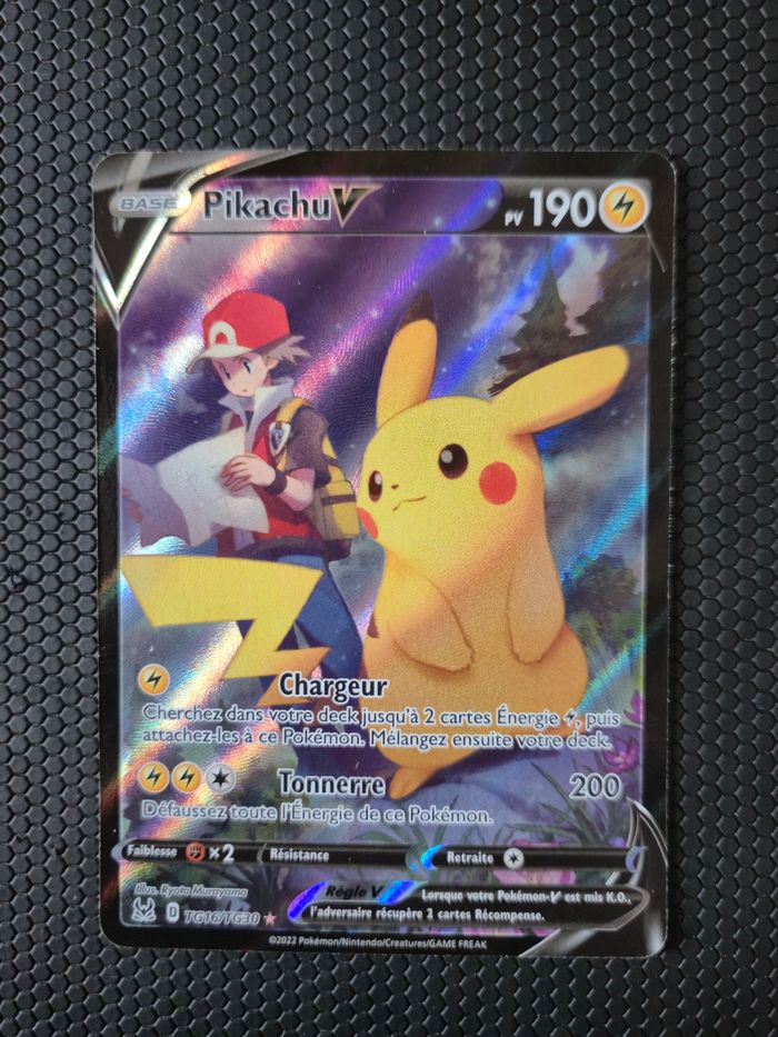 Pikachu v tg15/tg30 fr avec défaut - photo numéro 2