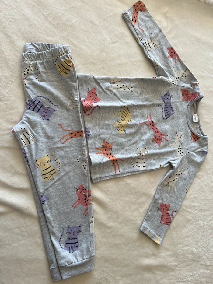 Pyjama léger LC Waikiki 4-5 ans - photo numéro 2