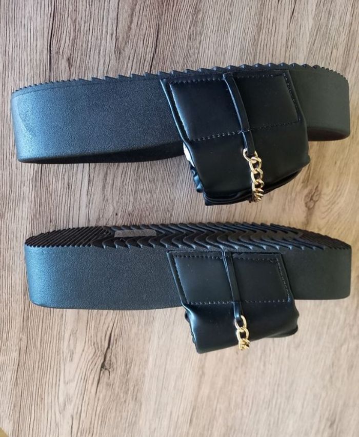 Claquette noir - photo numéro 3