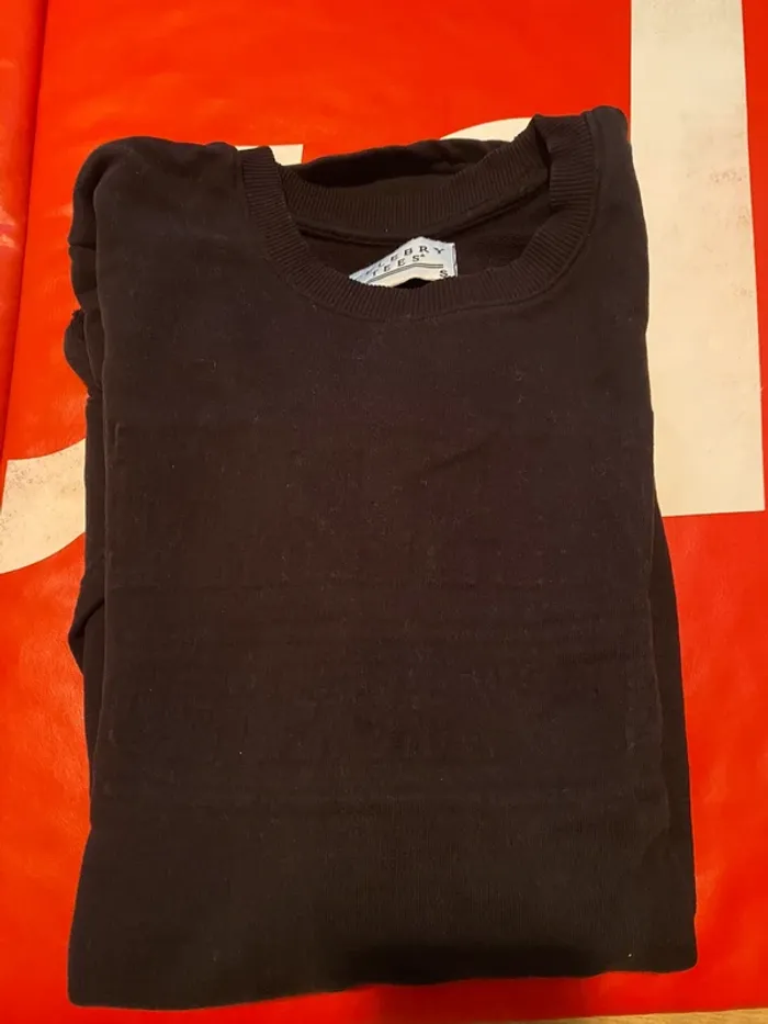 Pull long black celebry tees taille S - photo numéro 3