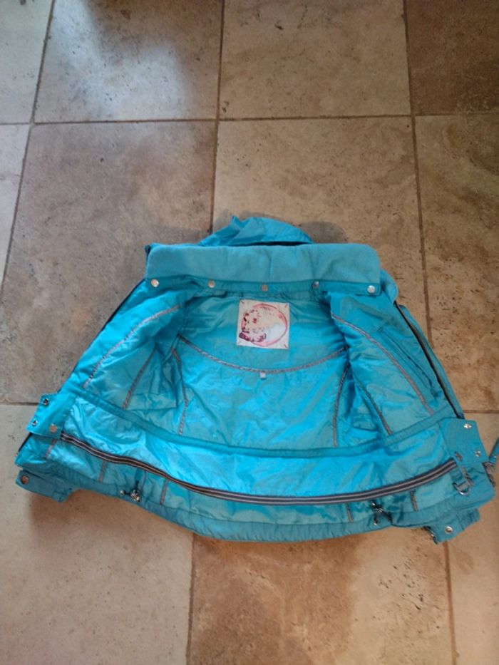 Blouson de ski en 6 ans - photo numéro 4