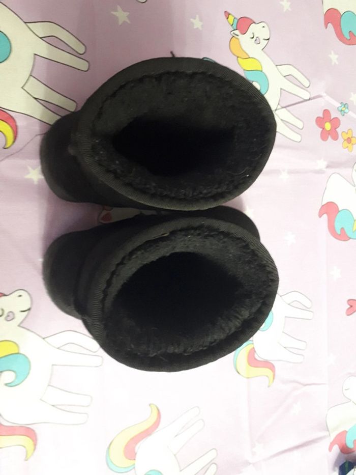 Boots taille 28 - photo numéro 3