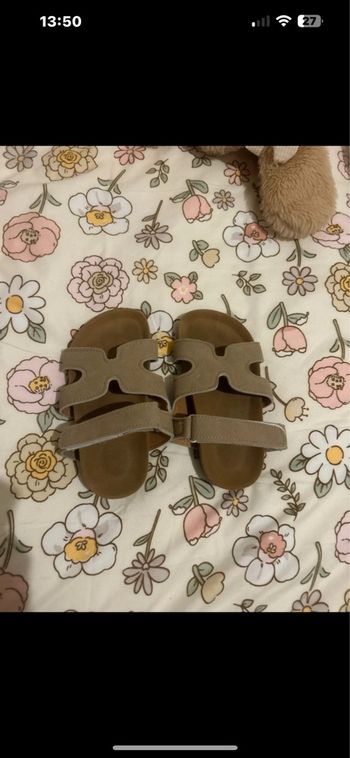 Sandale pour fille taille 25