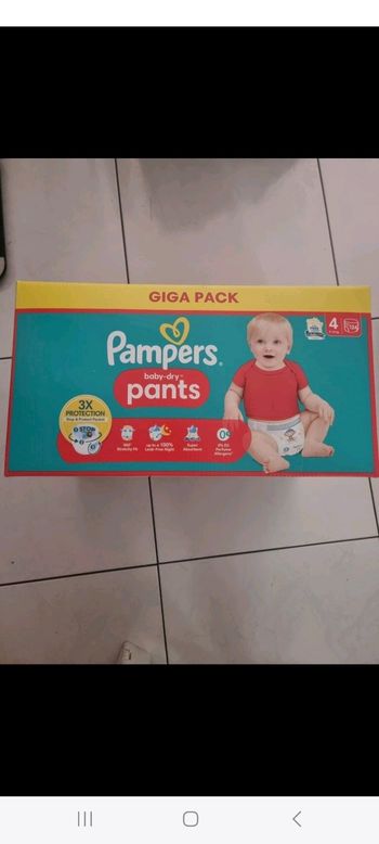 124 Couche taille 4 giga pack pants
