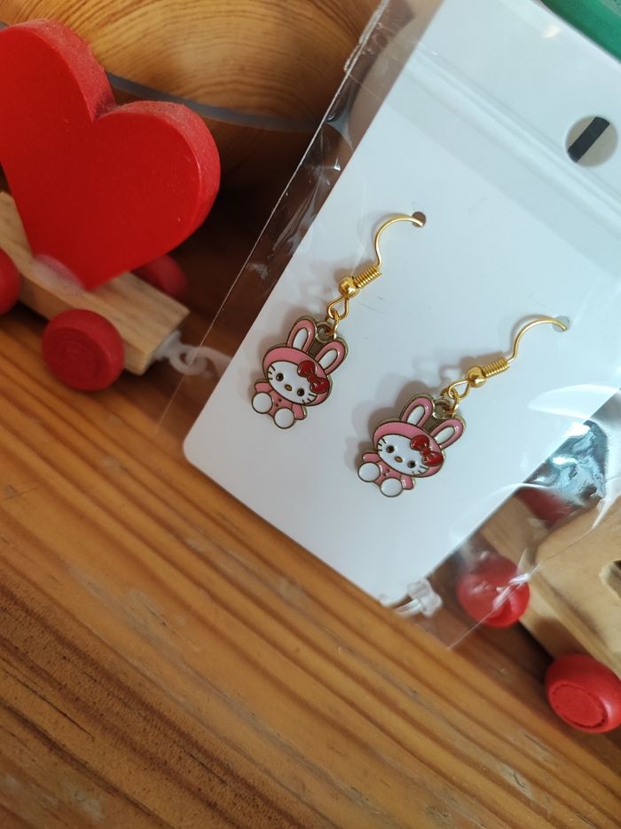 Boucles d'oreilles hello Kitty - photo numéro 3
