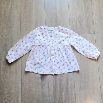 Très joli chemisier blanc à fleur. Fille 3 ans. Marque Tex
