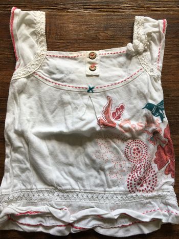 Petit top blanc et motifs /creeks/6 mois