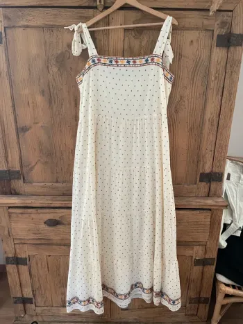 Superbe robe Sezane t 44
