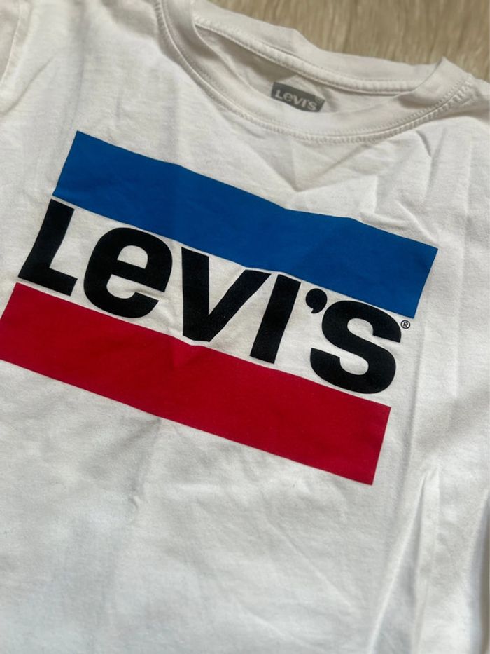 Garçon 👦🏻 Tshirts manches courtes Levi’s taille 14 ans - photo numéro 3