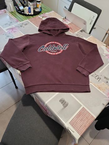 Sweat à capuche 16 ans