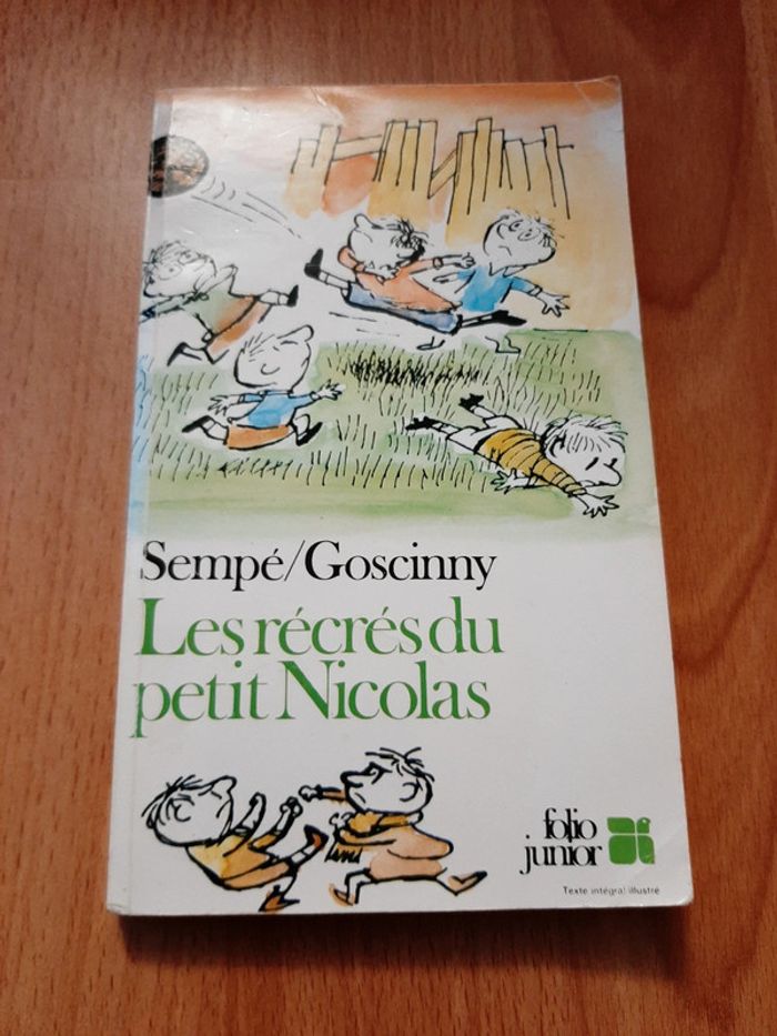 Livre Les récrés du Petit Nicolas