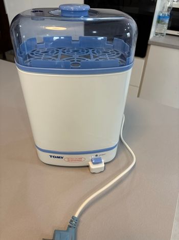 Stérilisateur de biberon