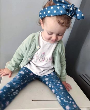 18 mois ensemble Creeks teeshirt, gilet et pantalon ( sans bandeau)