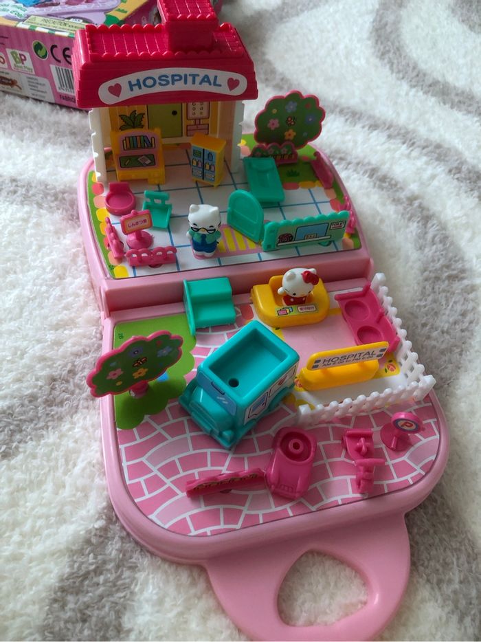 HELLO KITTY Hôpital "Get well soon" SANRIO mini valisette - photo numéro 2