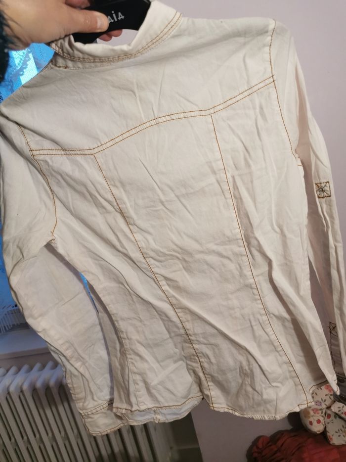 Chemise crème, couture marron, à pressions 2 poches - photo numéro 2