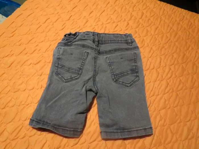 Short taille 2 ans garçon - photo numéro 3