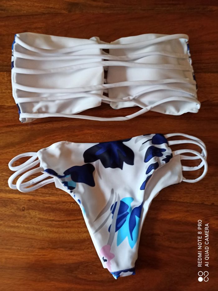 Maillot de Bain Femme 2 pièces Taille 32 - photo numéro 2