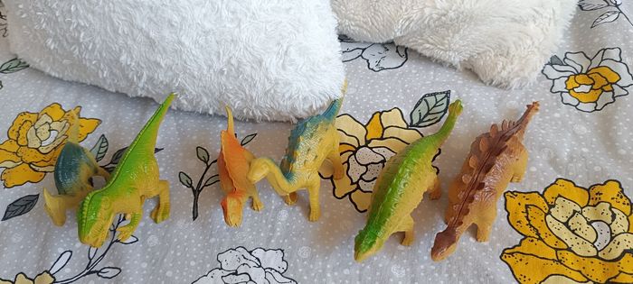 Lot figurines dinosaures - photo numéro 4