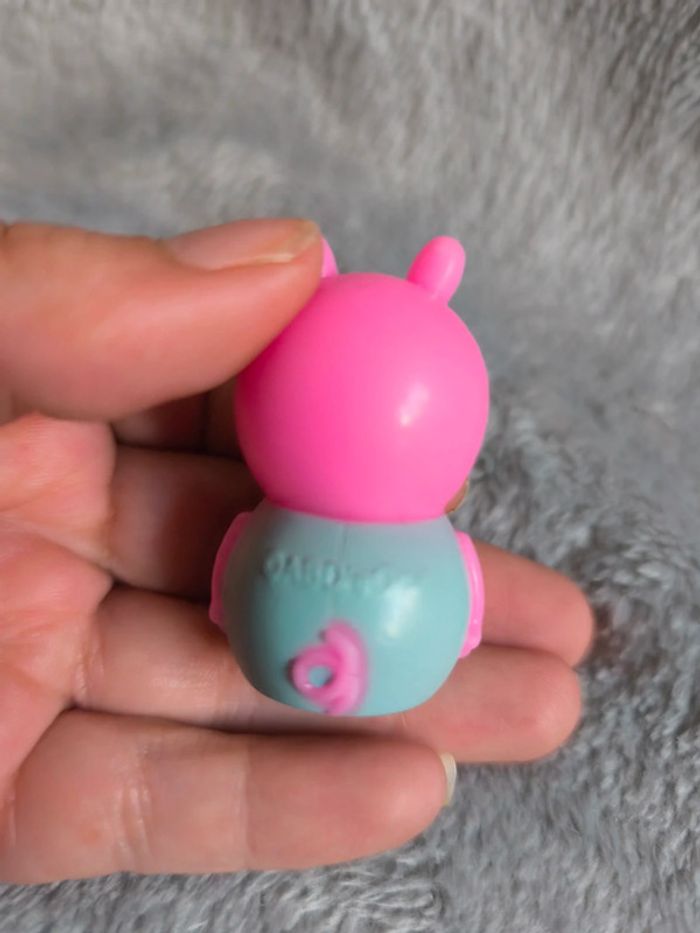 Figurine Peppa pig - photo numéro 2