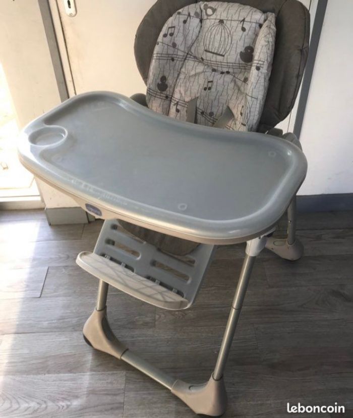 Chaise haute Bebe