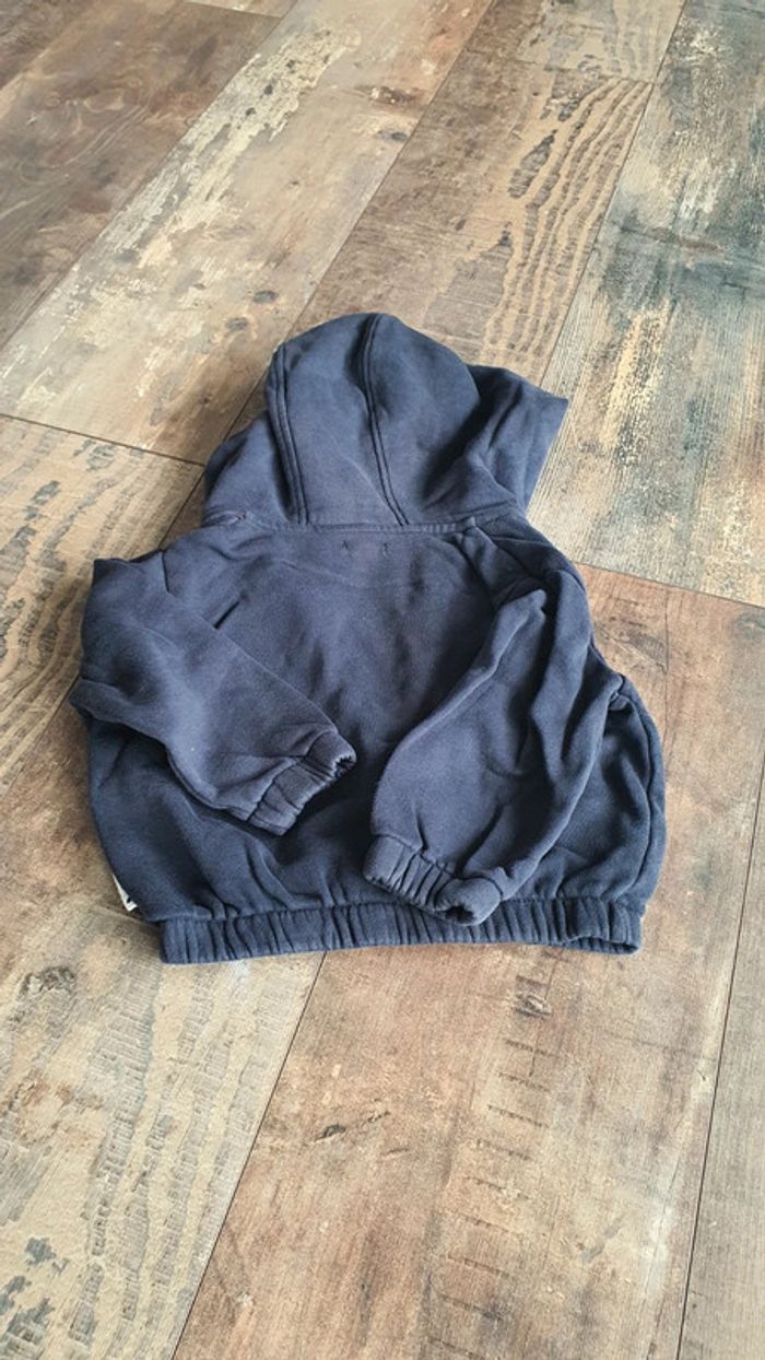 Gilet kiabi 18 mois en très bon état - photo numéro 4