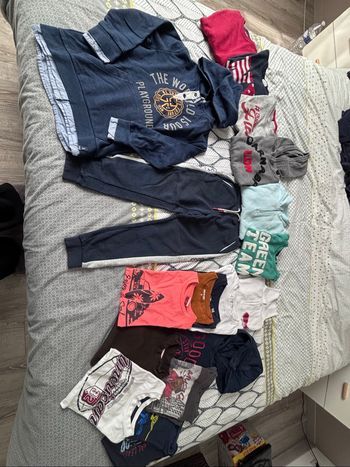 Lot vêtements 6 ans