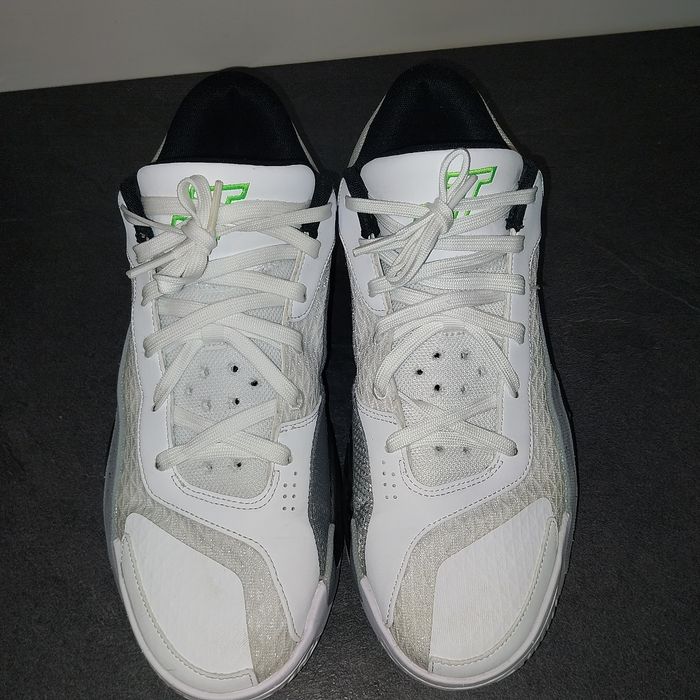 Basket Jordan Tatum 2 Néon ~ Basket-ball ~ Blanche Noire Verte ~ pointure 44 - photo numéro 2
