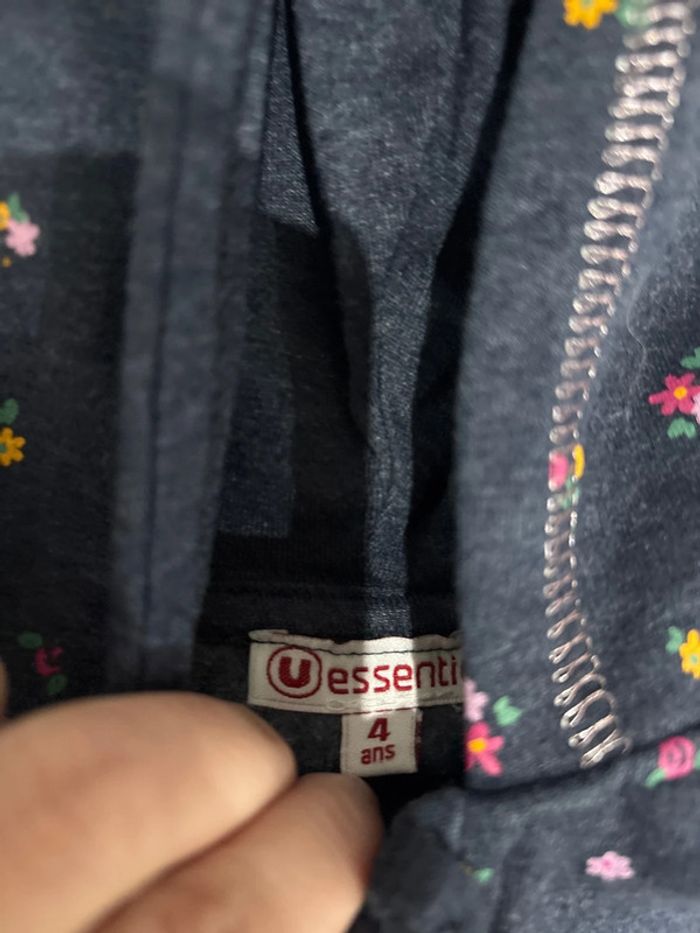 Gilet fleuri zippé à capuche - photo numéro 3