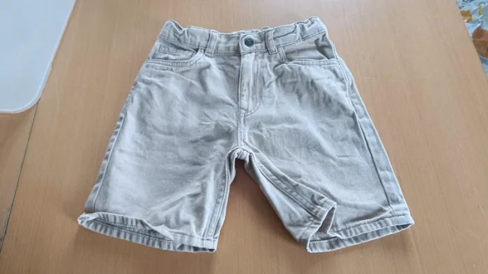 Bermuda en jean beige