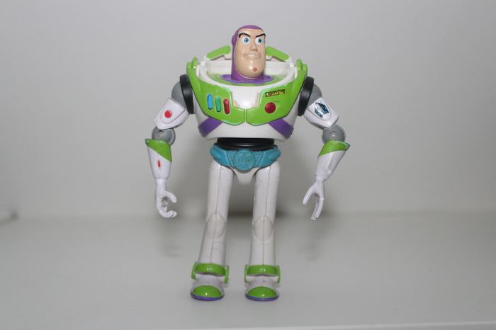 Figurine Buzz l'eclair - Disney