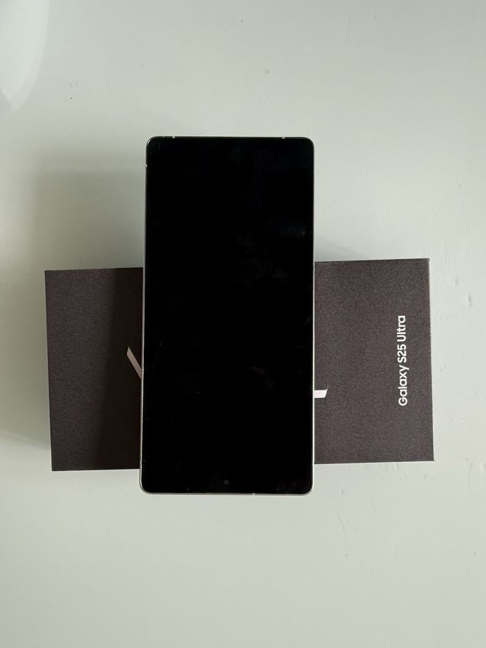 Samsung Galaxy S25 Ultra - photo numéro 2