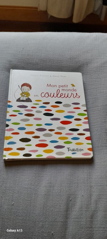 Livre sur les couleurs 