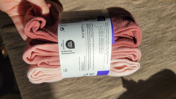 NEUF lot 3 collants chauds C&A 5/6 ans - photo numéro 3