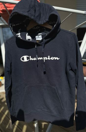 Sweet à capuche Champion