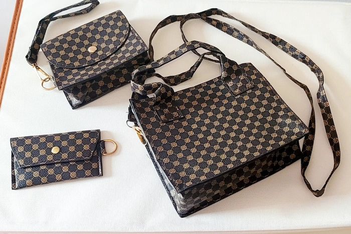 Set sac + pochette + porte-monnaie - photo numéro 3