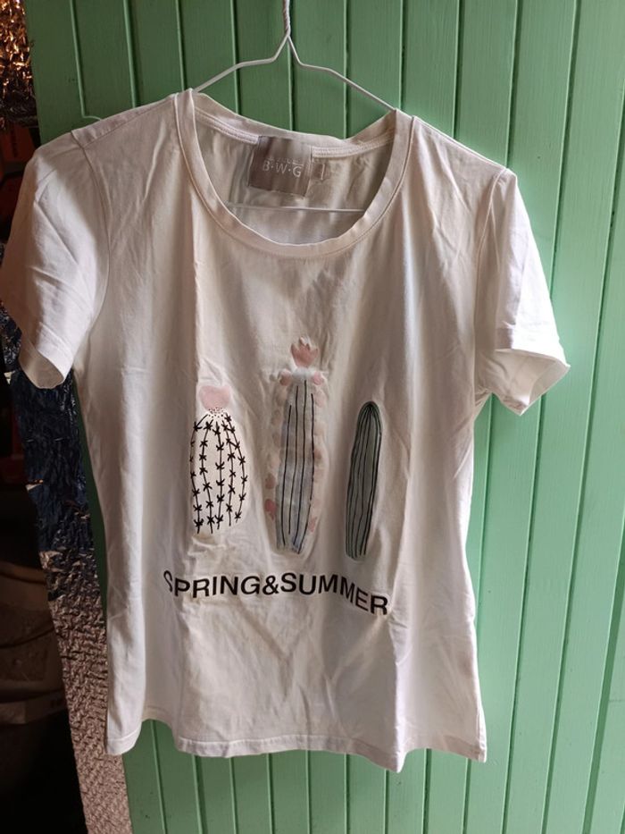 Lot t-shirt - photo numéro 5