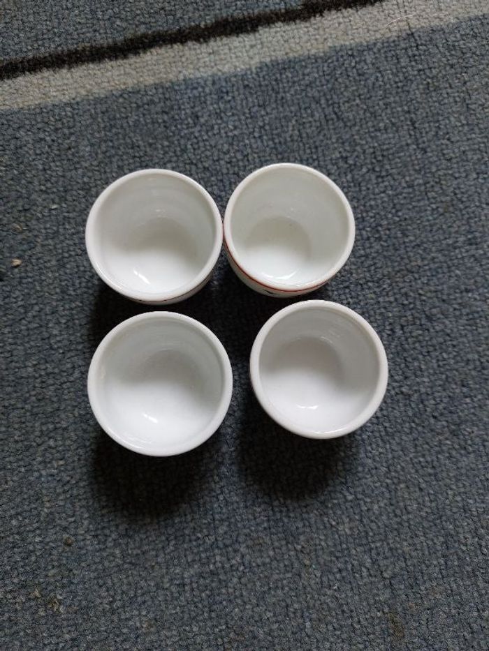4 bols miniatures