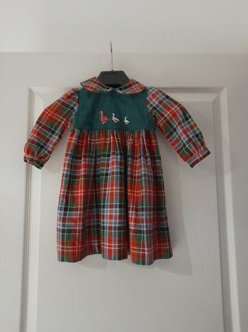 robe a carreaux rouge et verte Cyrillus taille 12 mois