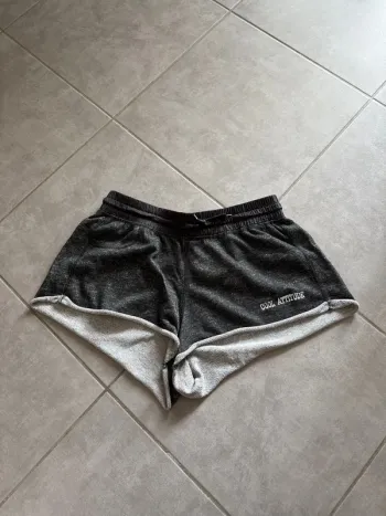 Short taille L