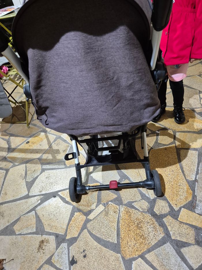 Poussette pliable petit format - photo numéro 4
