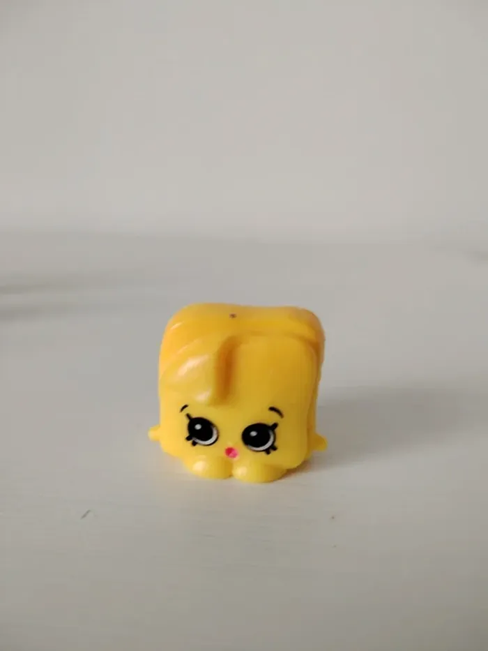 Lots de 13 figurines shopkins - photo numéro 14