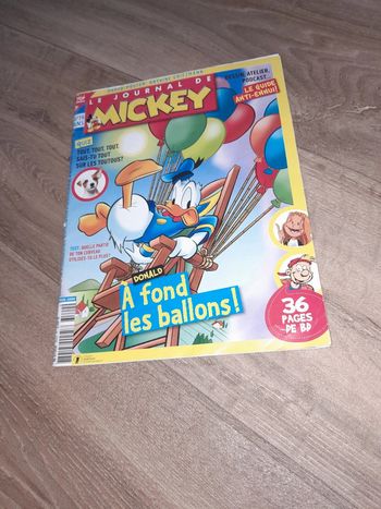 Magasine le journal de Mickey à fond les ballons avec BD🌺