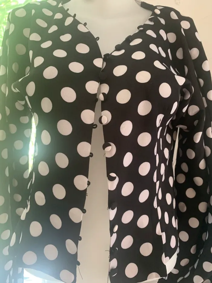Blouse vintage Ivivi taille 38 noir à pois blanc - photo numéro 5