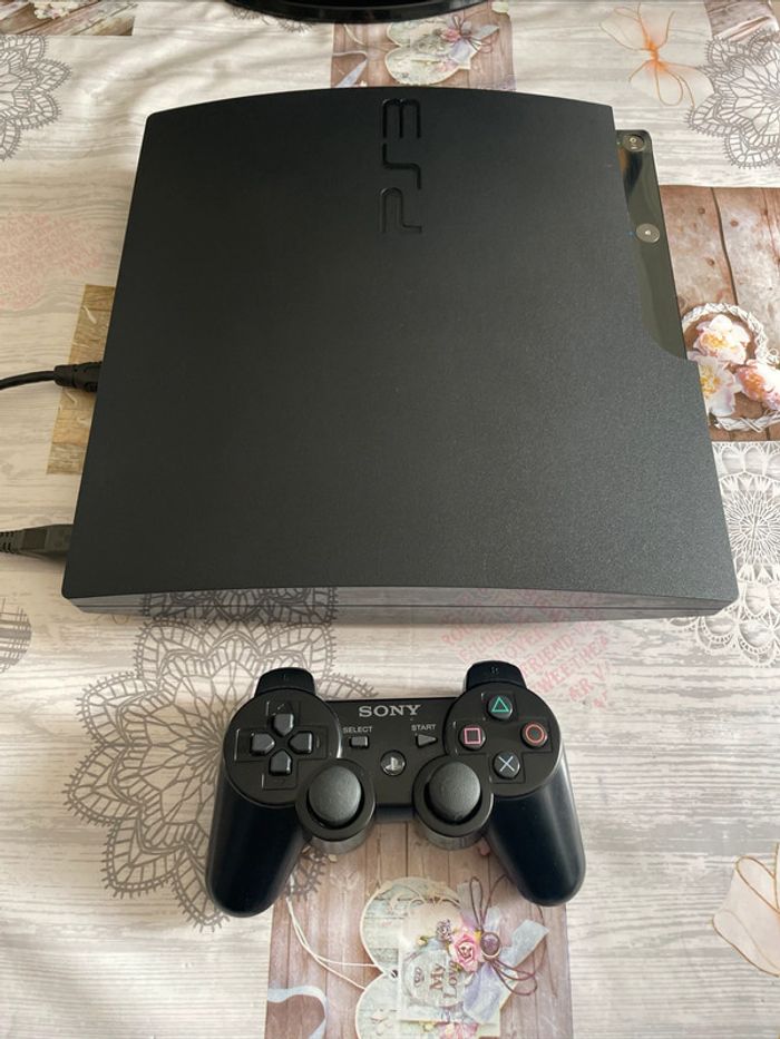 Console Sony PlayStation 3 Slim 120 Go Câbles manette et 1 Jeu - Occasion TBE - photo numéro 10
